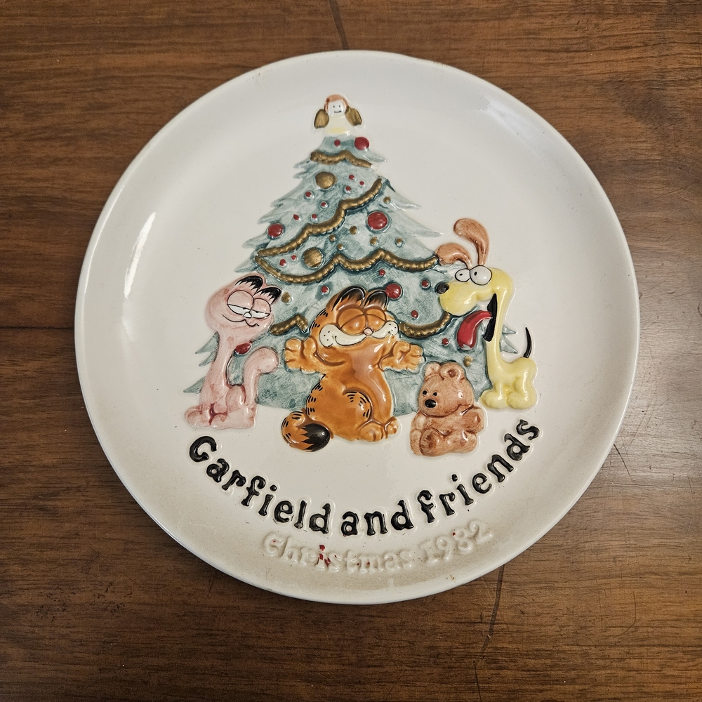 Garfield‎ and Friends Christmas 1982 Collector's Plate Enesco